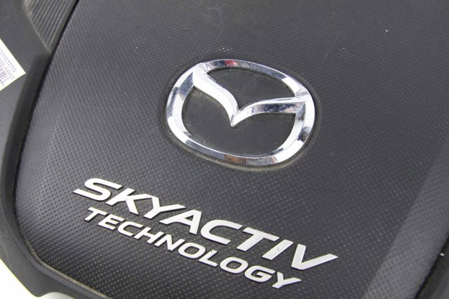 MAZDA SH0510230 Крышка двигателя в наличии Тернополь