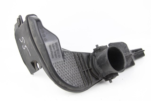 SH0513200A MAZDA Воздухозаборник воздушного фильтра купить в Киев