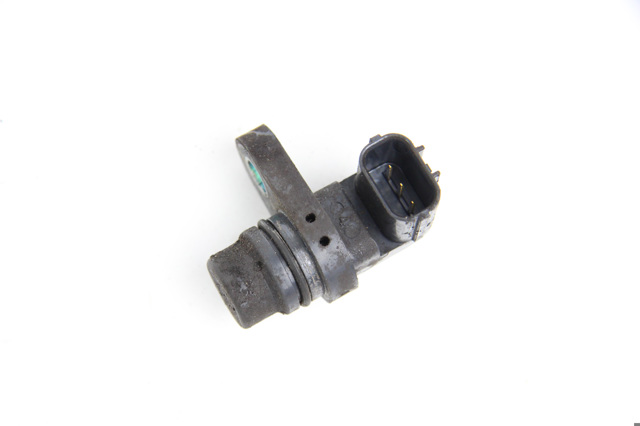 Датчик оборотов коленвала ZJ0118221 MAZDA