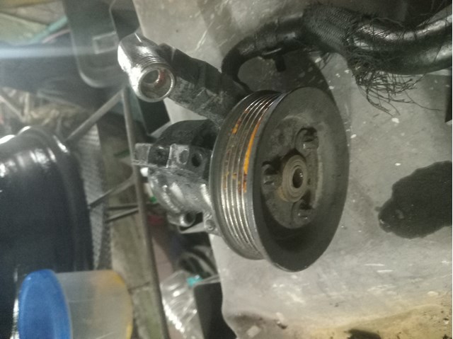52089301AB CHRYSLER Насос ГУР купить в Хмельницкий