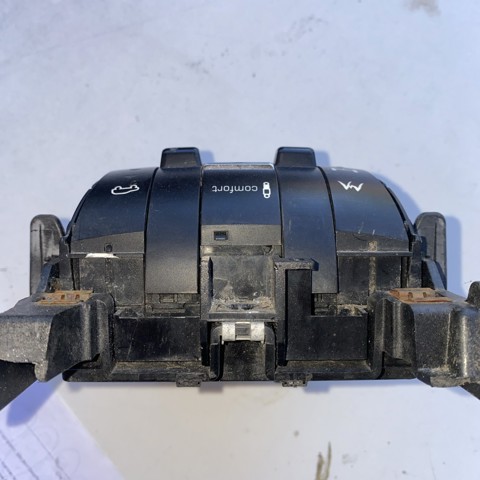7P5927127 PORSCHE купить в Киев