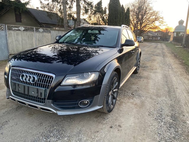 Диффузор радиатора охлаждения 8K0121207B VAG