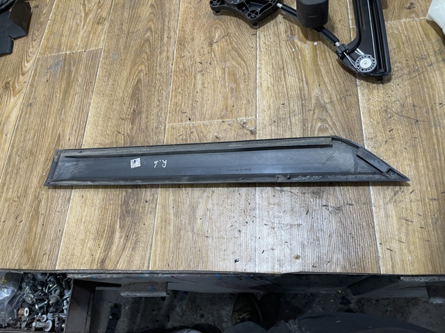 5G9854949A9B9 VAG купить в Полтава