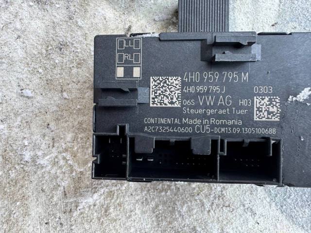 4H0959795M VAG купить в Павлоград