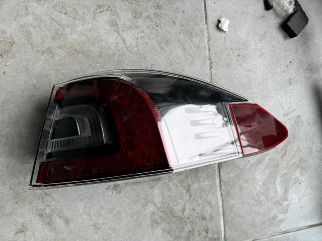 Фонарь задний правый, внешний 600591900G TESLA