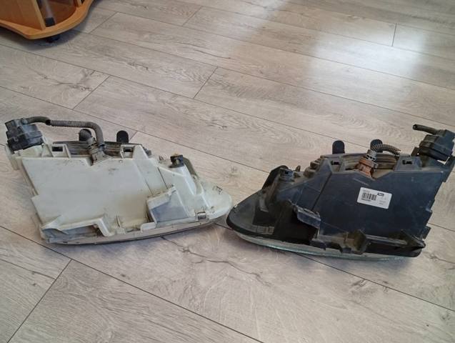 RENAULT 7701038270 Правая фара в наличии Украина