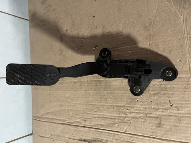 Педаль акселератора 32700XXXX HYUNDAI