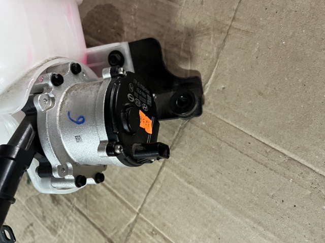 Водяной насос охлаждения электро дополнительный 369100EKJ0 HYUNDAI