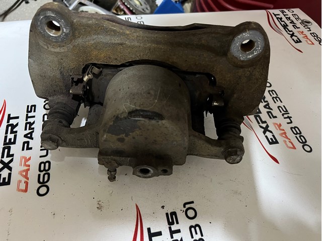 4773048140 TOYOTA Суппорт тормозной передний правый купить в Одесса