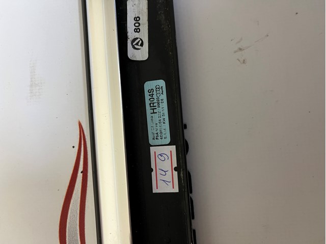 4G0853764 VAG Молдинг опускного стекла двери задней правой купить в Львов