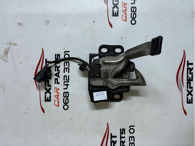 Замок крышки капота 74120SWWE01 HONDA