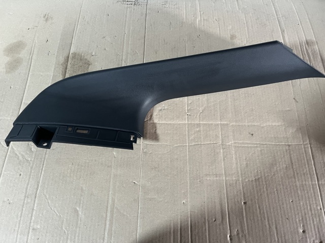 Пластик пятой двери 81730CV000 HYUNDAI