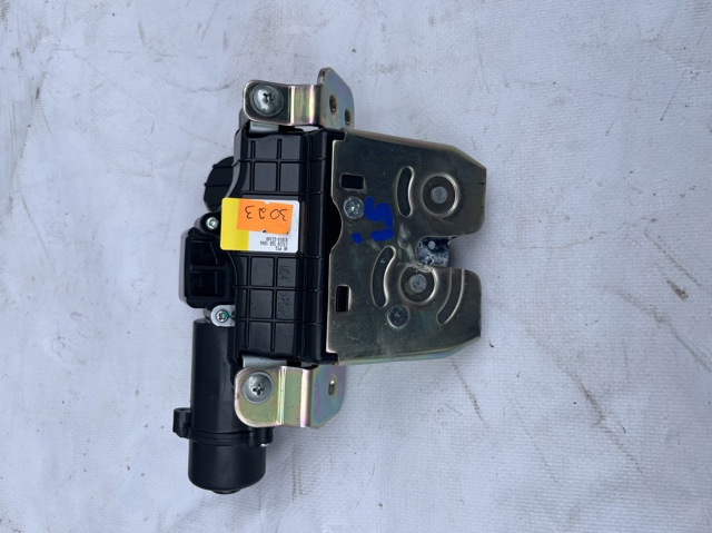 818L0GI100 HYUNDAI Замок крышки багажника (двери 3/5-й задней) купить в Днепр