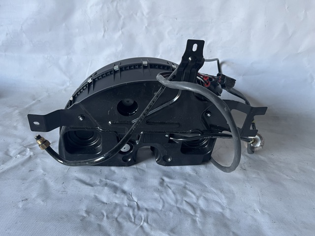 LAND ROVER CPLA3B484CD в наличии Тернополь