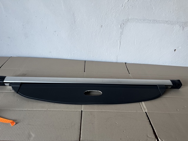 Каркасная шторка багажного отсека S0000D9000 HYUNDAI