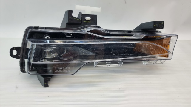 ПТФ левая 107739100F Tesla Model