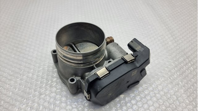 Дроссельная заслонка в сборе 13547597871 BMW