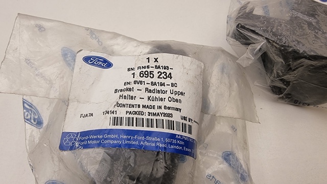 1695234 FORD Кронштейн радиатора купить в Николаев