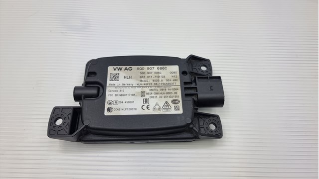 Датчик контроля мертвой зоны, задний 5Q0907686C VAG