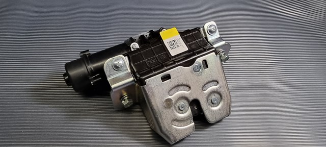 Замок двери багажника 818L0GI100 HYUNDAI