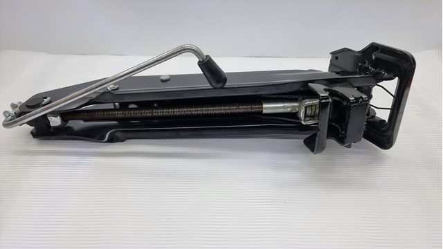 VAG 8R0011031H Домкрат в наличии Черкассы