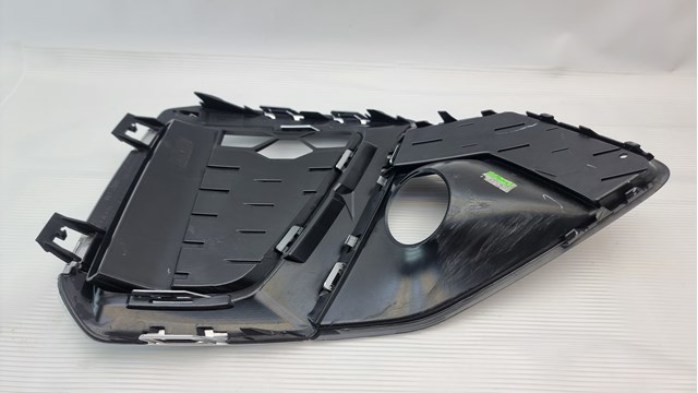VAG 8W0807681 в наличии Черкассы