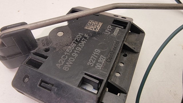 VAG 8W0919047F Датчик уровня топлива в баке правый в наличии Чернигов