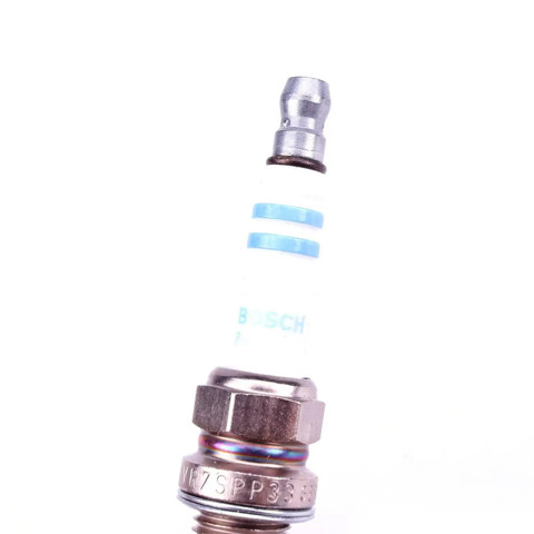 BOSCH 0242135524 Свеча зажигания в наличии Чернигов