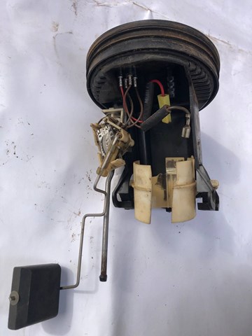 Насос погружной в баке 1184748 BMW