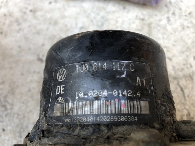 Блок управления АБС  Skoda Octavia 1 A4