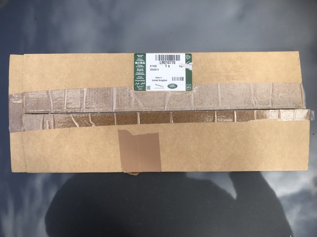 Прокладка масляного радиатора LR010770 LAND ROVER