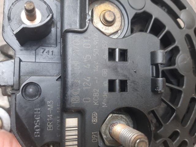 BOSCH 0124415011 Генератор в наличии Ужгород