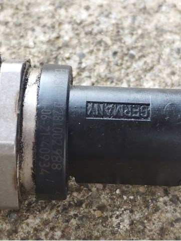 BOSCH 0281002988 Датчик давления топлива в наличии Одесса