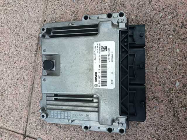 Мозги двигателя 237106319R RENAULT