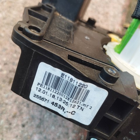 RENAULT 255671453R Переключатель подрулевой, в сборе в наличии Сумы