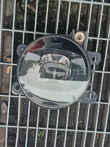 Противотуманка левая 261555538R RENAULT