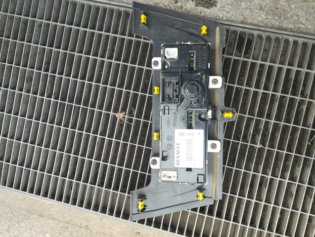 275106521R RENAULT купить в Ужгород