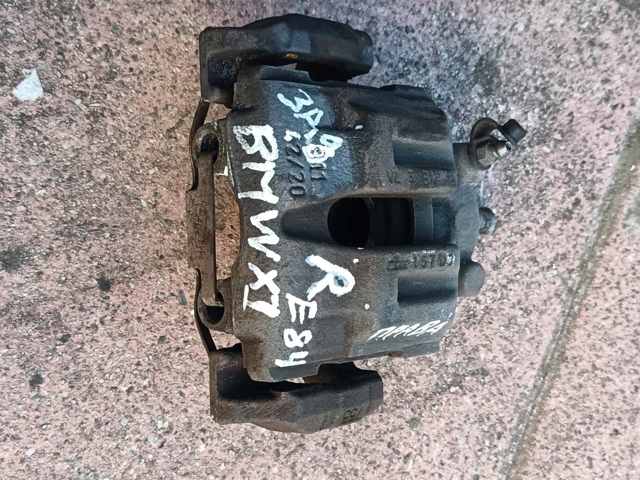 Тормозной суппорт правый задний 34216768698 BMW