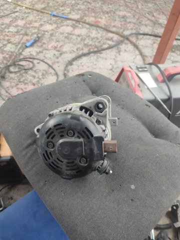 HYUNDAI 373002A700 Генератор в наличии Сумы