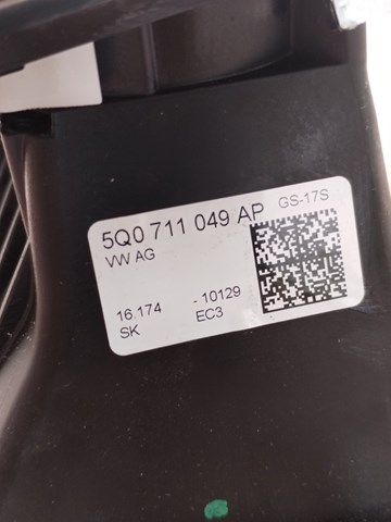 VAG 5Q0711049AP Кулиса переключения передач в наличии Павлоград