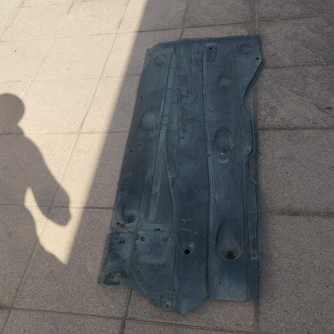 Защита днища, левая 5Q0825201L VAG