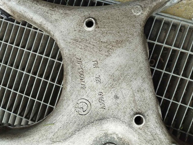 BMW 6770953 в наличии Павлоград