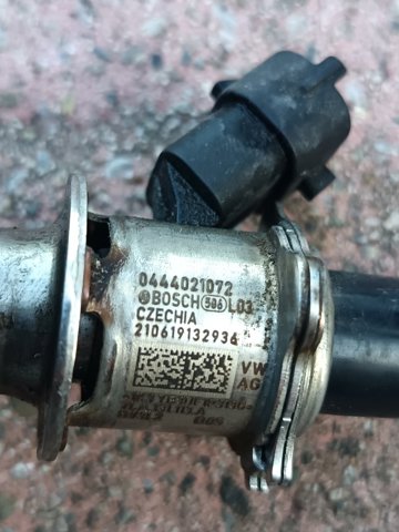VAG 7LA131113A Форсунка впрыска AD BLUE в наличии Ровно