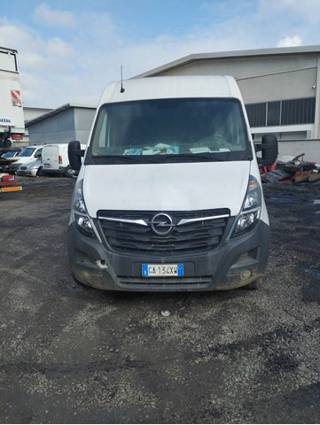 RENAULT 801001682R Дверь передняя правая в наличии Харьков