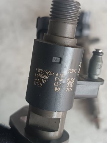 LAND ROVER FW939K546AB в наличии Хмельницкий