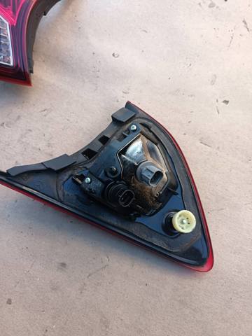 KD53513G0 MAZDA Фонарь задний левый внутренний купить в Ирпень