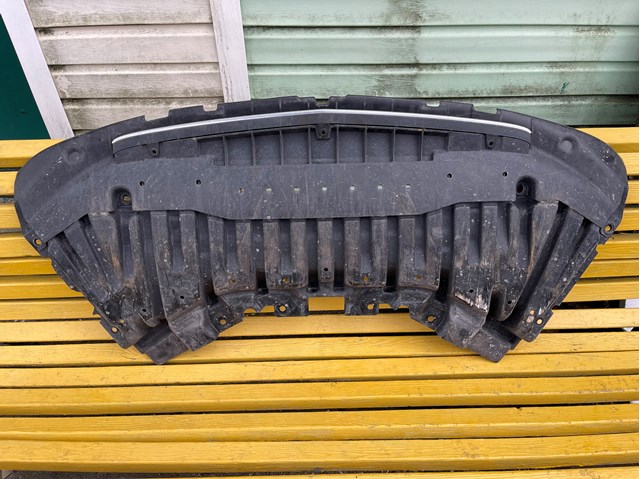 MERCEDES A2225202023 в наличии Кривой Рог