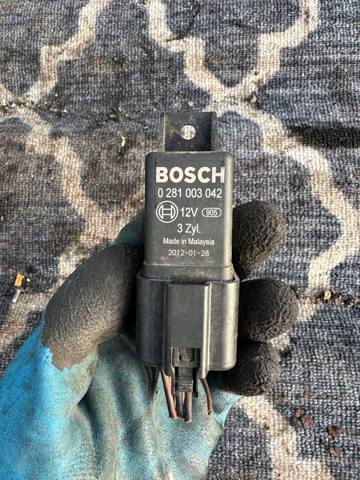 Реле управления 0281003042 BOSCH
