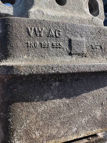 1K0199555 Подушка (опора) двигателя левая купить Запорожье