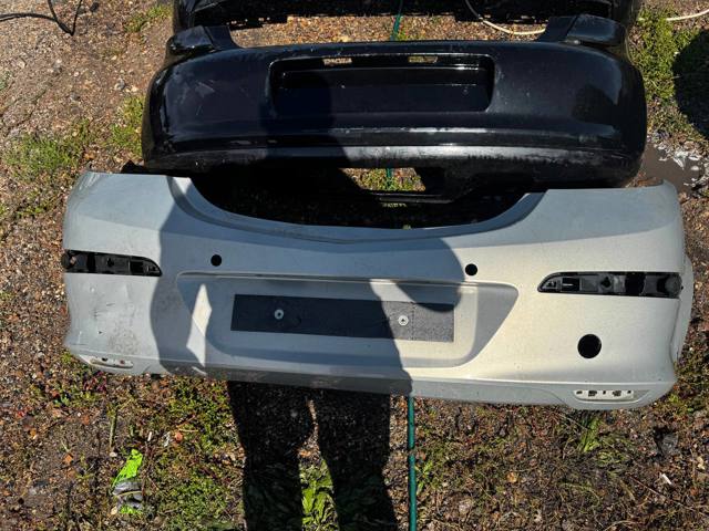 Задний бампер Opel Astra H TWINTOP